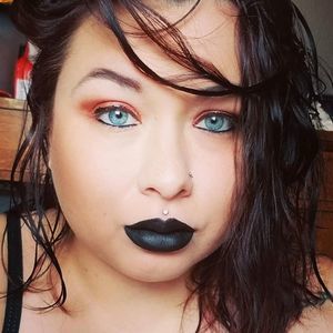 Meet your Posher, Brittani